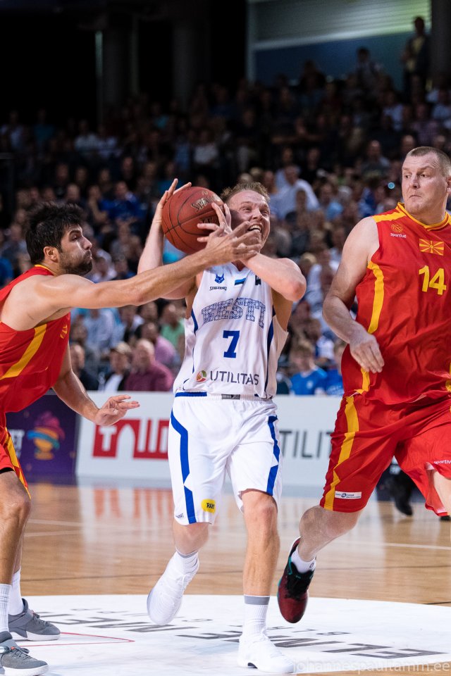 38 Estonia vs Macedonia 74-65 16.08.17