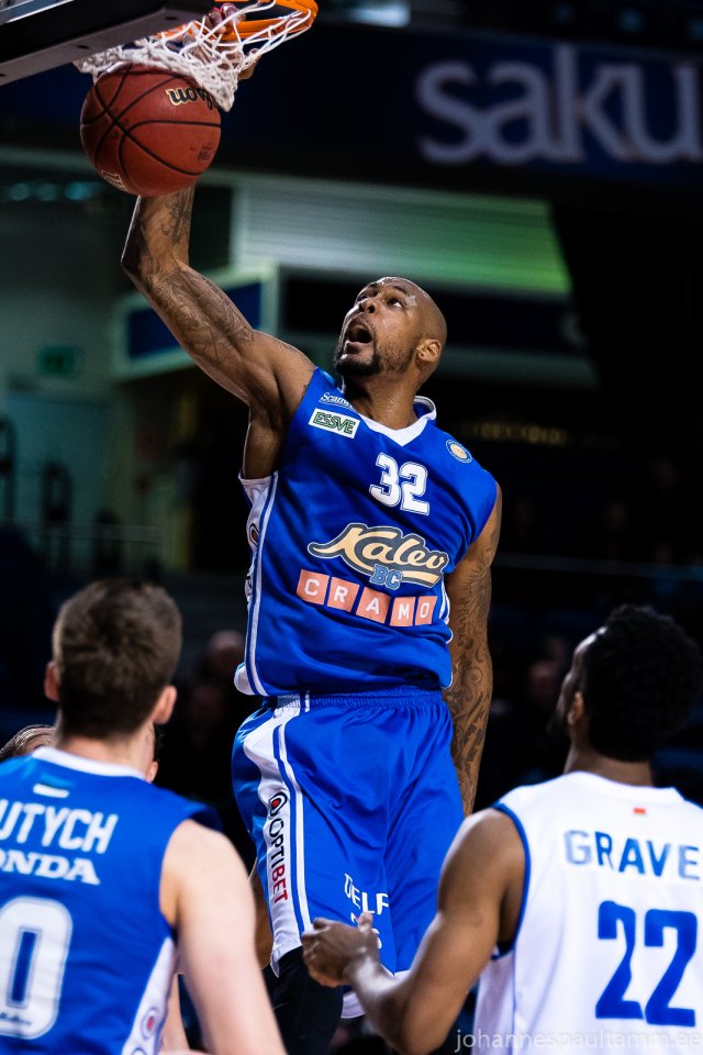 12 Kalev-Cramo vs Tsmoki Minsk 79-70 20.03.17