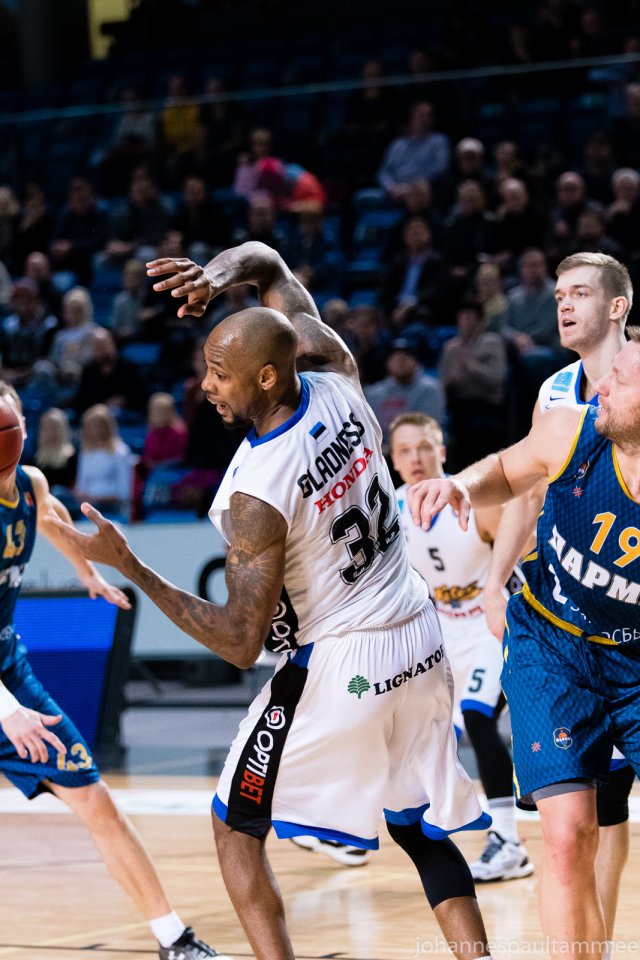 10 Kalev-Cramo vs Parma 85-79 26.01.17