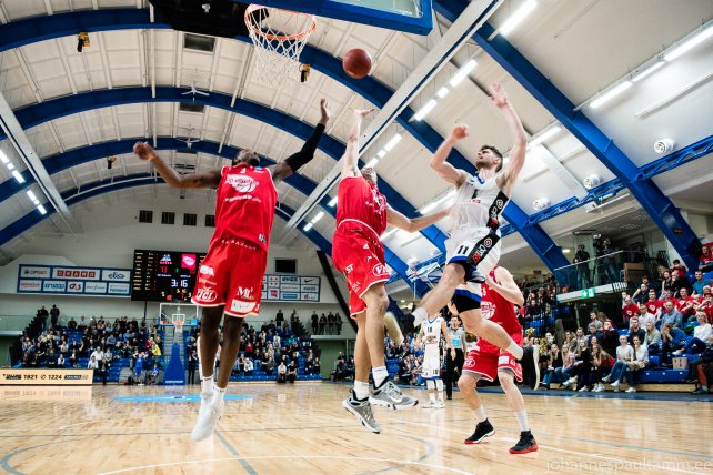 28 Kalev Cramo vs AVIS UTILITAS Rapla 78-76 05.10.17